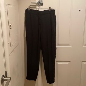 H&M, black slacks. Women’s size 4.